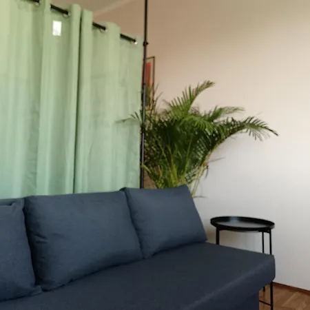 Max And Sea Parking Free Street Apartment *