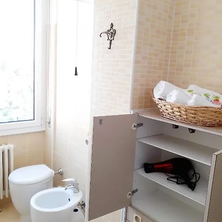 Apartment Max And Sea Parking Free Street Sanremo